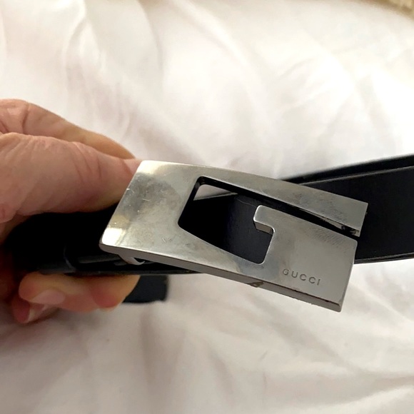 GUCCI 💯 leather belt - Picture 1 of 3
